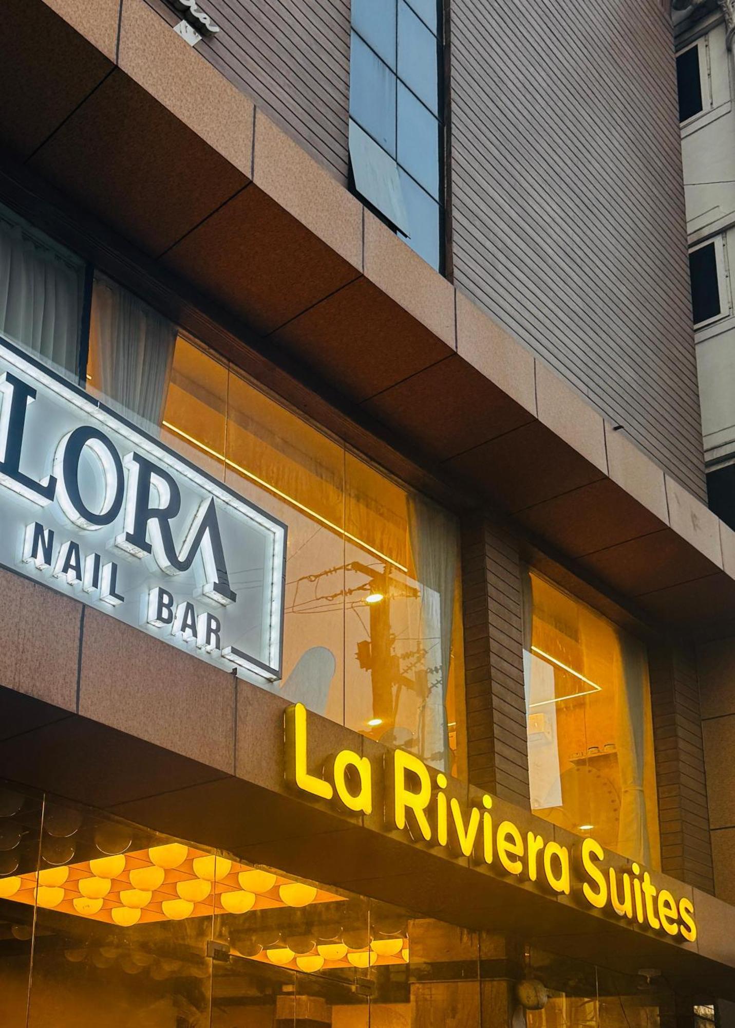 La Riviera Suites Hyderabad Exteriör bild